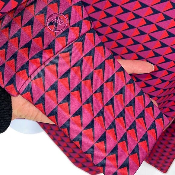 ADDISON BAY Women's Everyday Turtleneck Pullover Berry Mod Geo Size Small NWT $1 - Picture 9 of 14